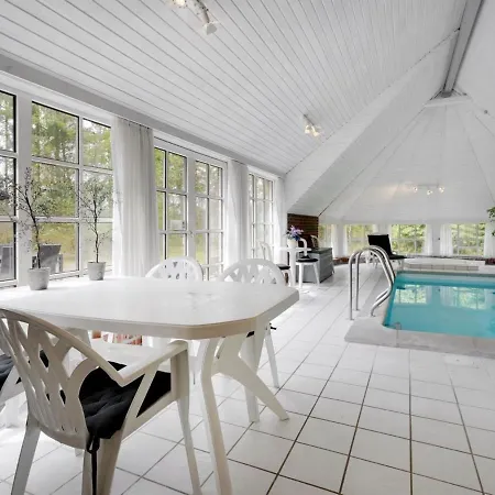 Holiday home Pauna - 50m From The Sea In Lolland- Falster And Mon By Interhome *