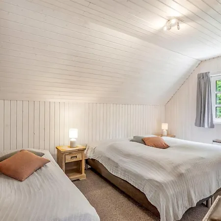 Nyaraló Pauna - 50m From The Sea By Interhome Bøtø By